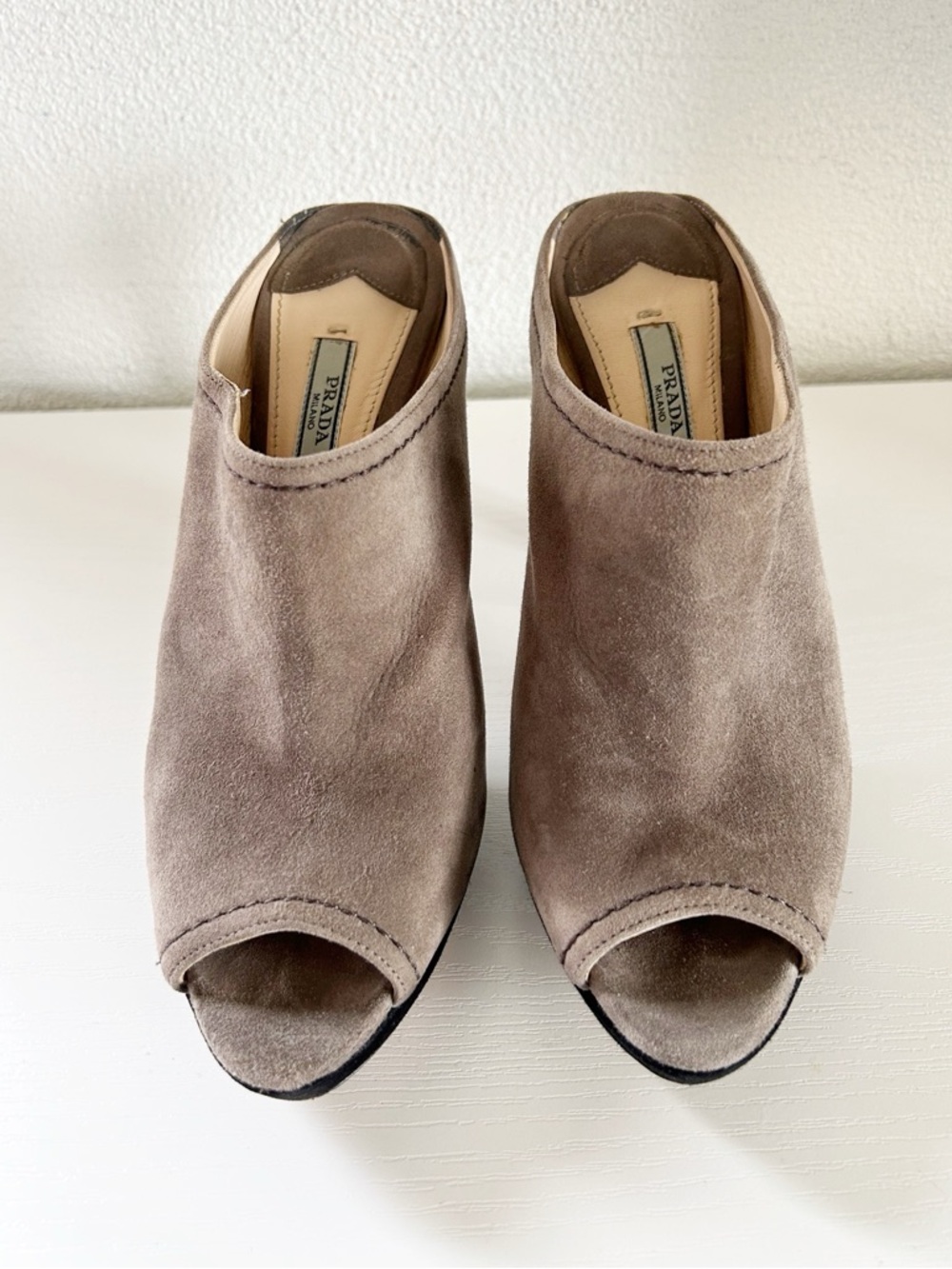 Prada Gray Black Suede Peep Toe Mules Platform Heels Size EU 39.5 - Picture 4 of 10